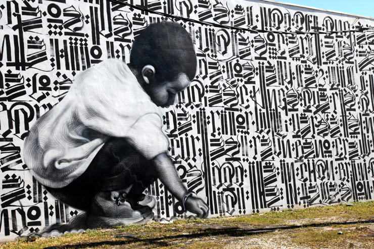 calligraphy-in-street-wall-art