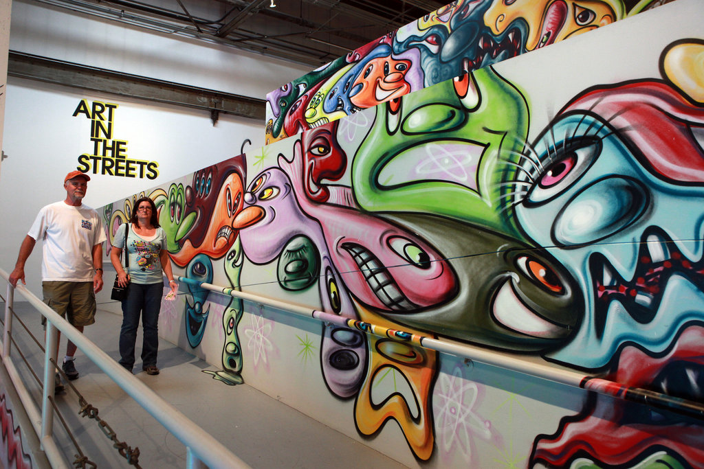 public-graffiti-art