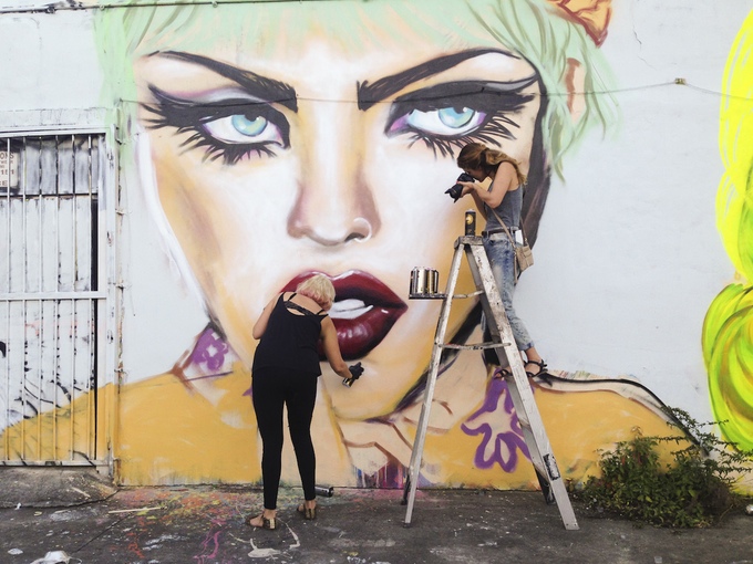 Women Graffiti Artist